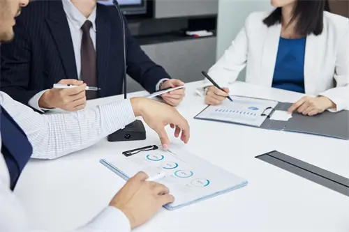 哪里可以查到天气的湿度的历史数据?