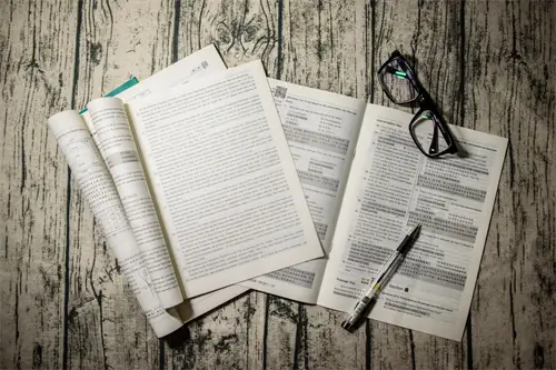 如何在电脑桌面设置便签?